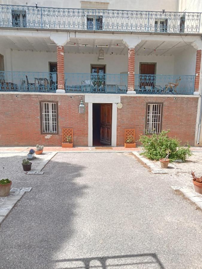 Le Mas Palegry Chambres D'hotes Avec Vue Sur Jardin Bed & Breakfast Perpignan
